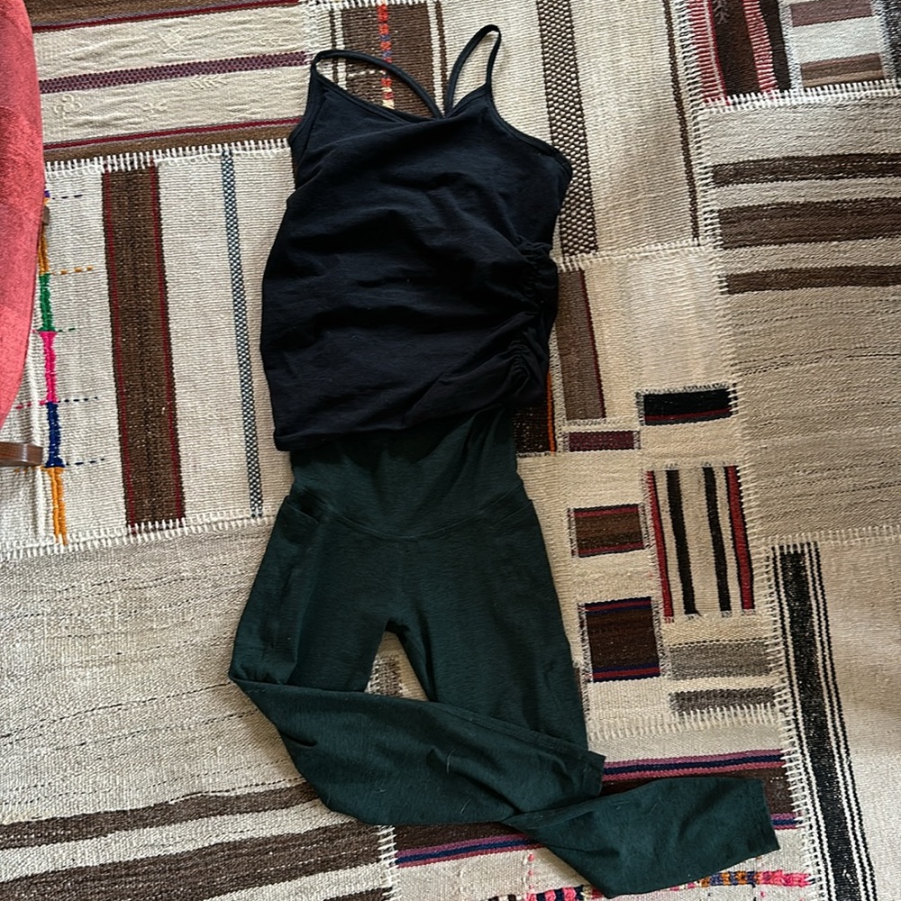 beyond yoga maternity leggings and beyond yoga maternity tank top. set